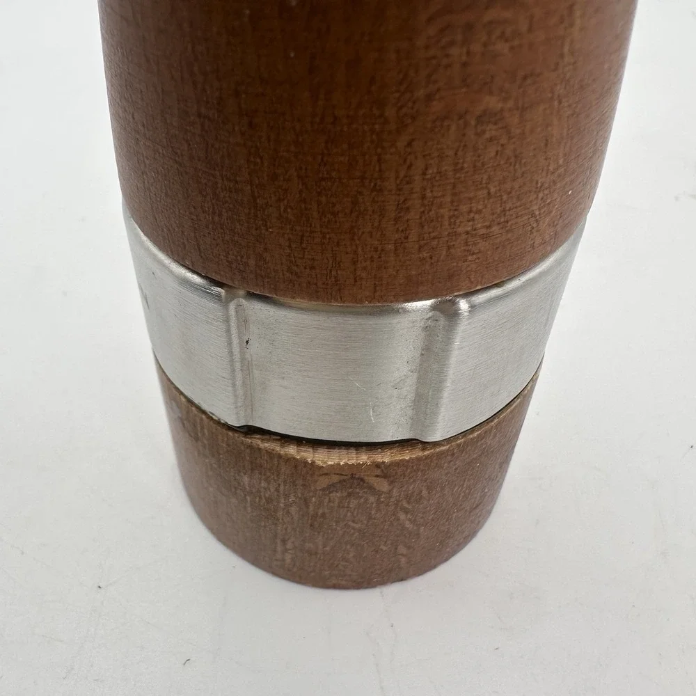 COLE & MASON Oldbury Wood Salt Grinder - Gourmet Mills Wooden Steel Gourmand 7.5